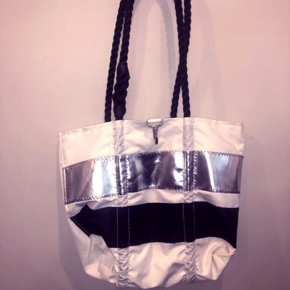 Medium Seabag Maine Silver and Black Stripe Tote